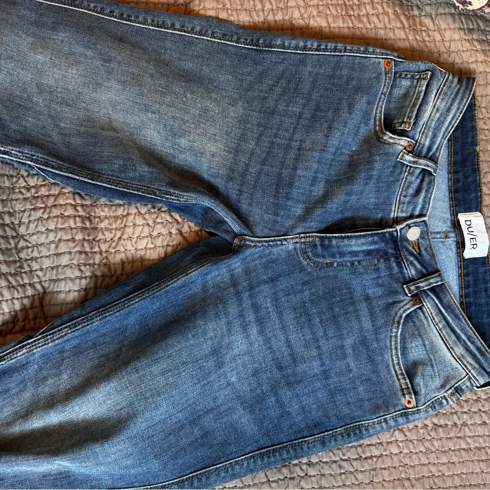 DUER Performance Girlfriend Jeans - Picture 4 of 5